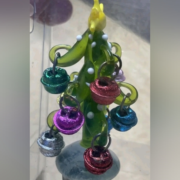 Glass Christmas Tree W/Jingle Bell Ornaments Wine Bottle Stopper Boxed New NWT - Picture 7 of 13